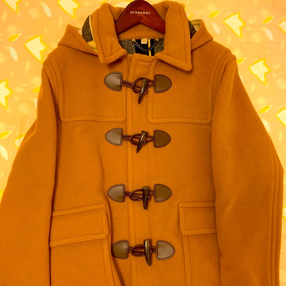 Burberry “Burwood” Duffle Wool Coat Navy Men’s Beige